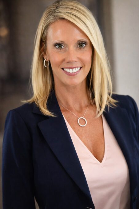 Head-Shot-1 Head-Shot-1